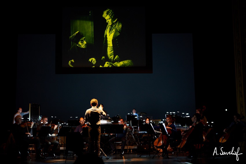 Le ciné-concert “Nosferatu, Une Symphonie de l’Horreur” à l’Opéra de Rennes avec l’OSB dirigé par Pierre Roullier