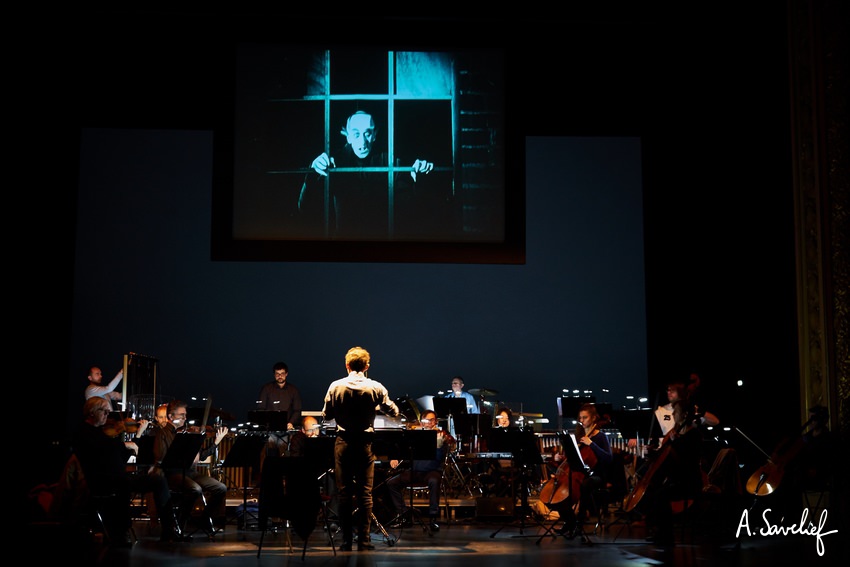 Le ciné-concert “Nosferatu, Une Symphonie de l’Horreur” à l’Opéra de Rennes avec l’OSB dirigé par Pierre Roullier