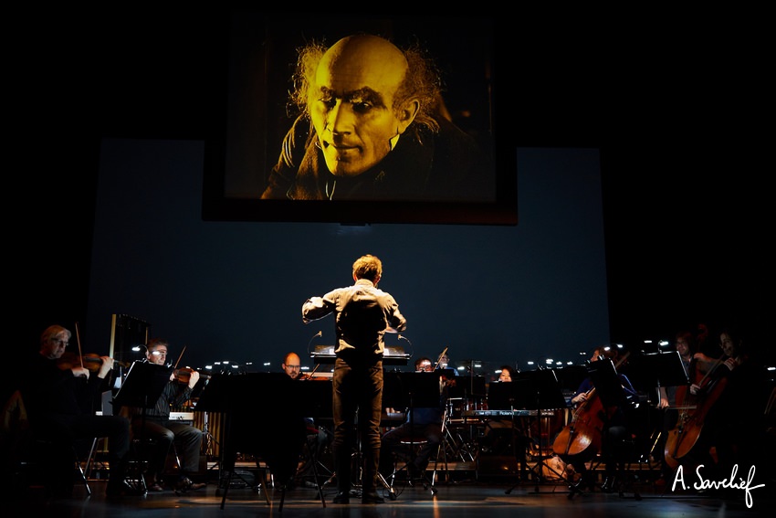 Le ciné-concert “Nosferatu, Une Symphonie de l’Horreur” à l’Opéra de Rennes avec l’OSB dirigé par Pierre Roullier